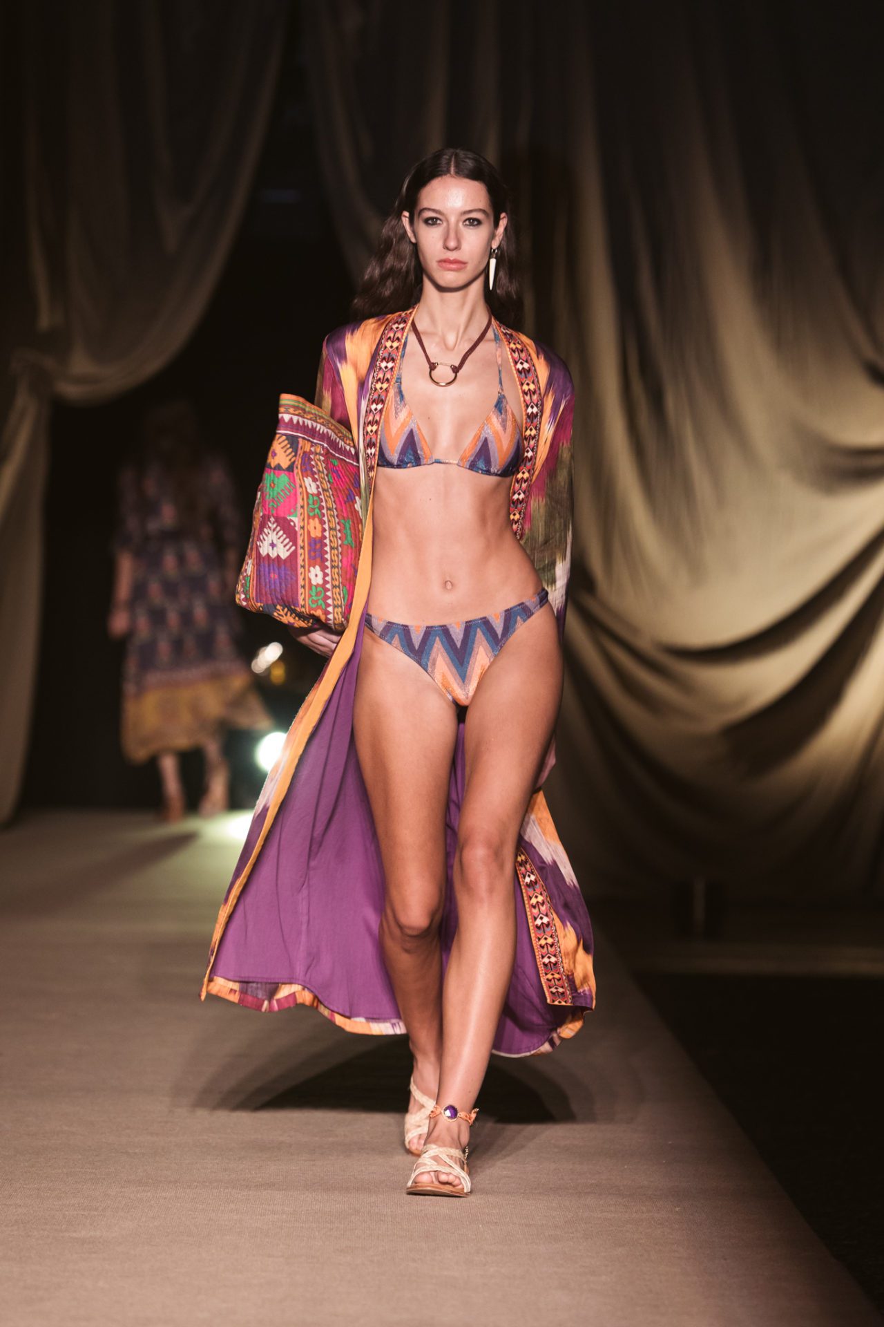 RAPSODIA INAUGUR LA PASARELA DE BUENOS AIRES FASHION WEEK