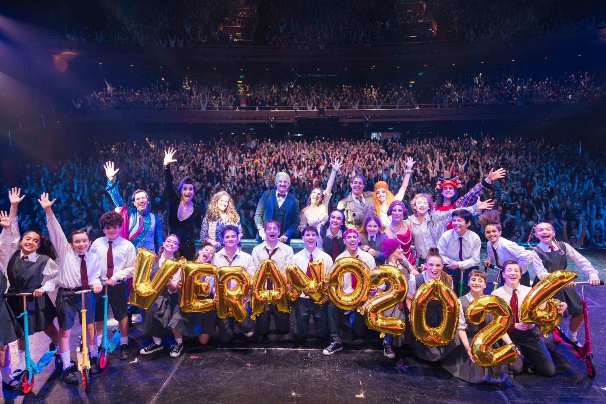 “MATILDA, EL MUSICAL” CONTINUARÁ EN VERANO 2024 EN EL GRAN REX LAS ROSAS