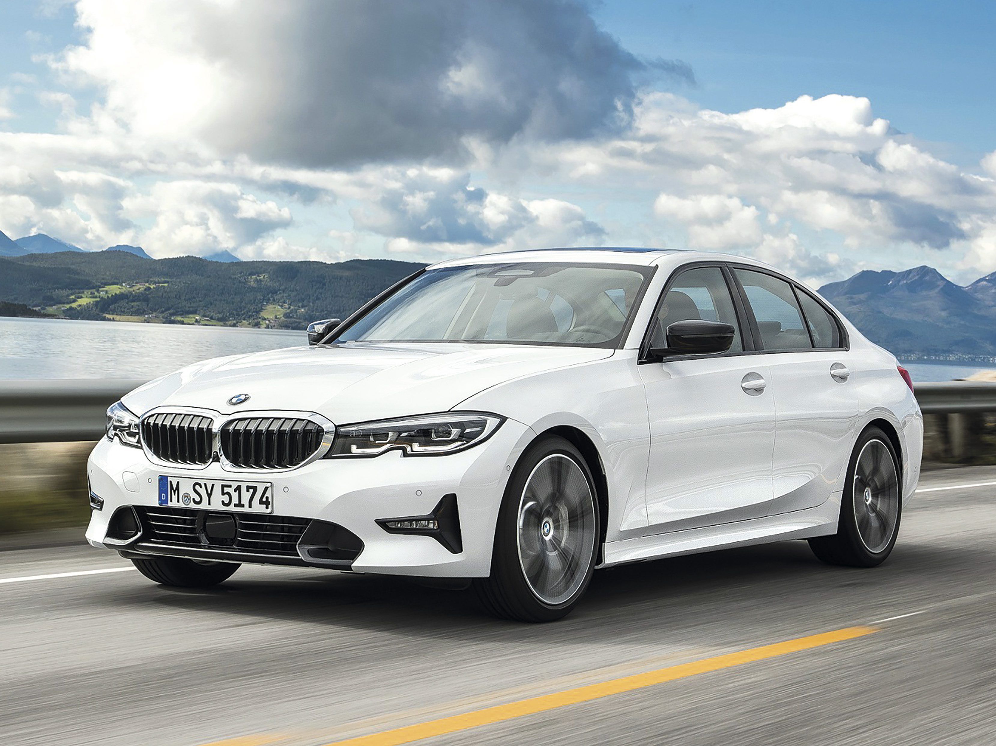 Probamos el nuevo BMW Serie 3: recupera el dinamismo sin reducir el confort  y será el encargado de democratizar la máxima tecnología