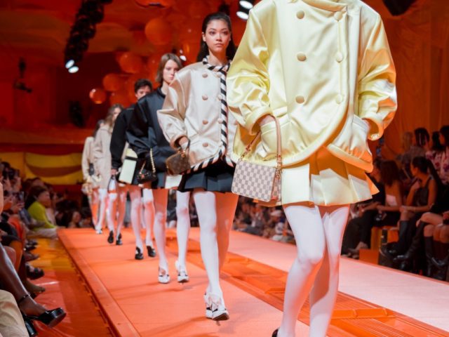 La primera zapatilla sostenible y genderless de Louis Vuitton se llama  Charlie